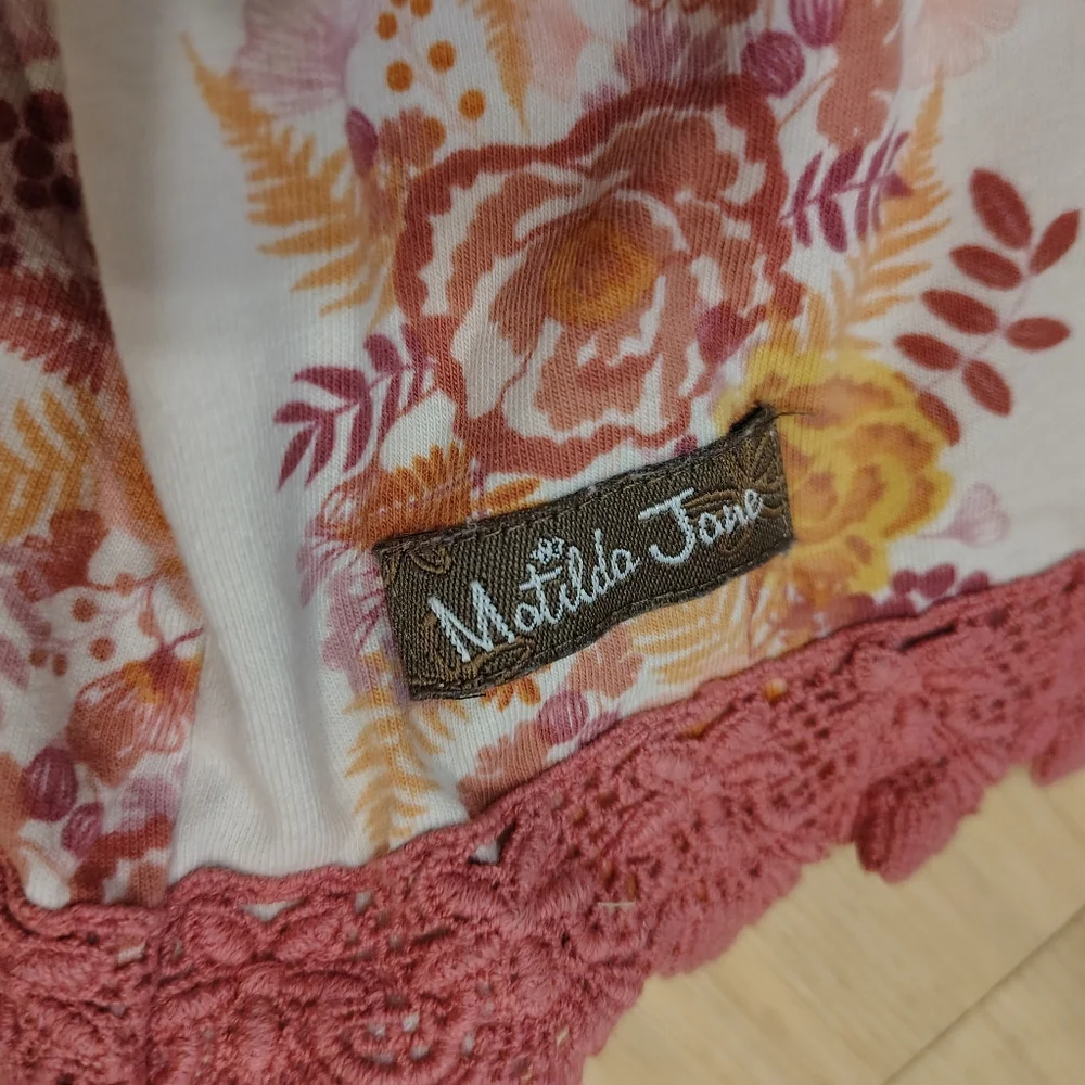 Matilda Jane Charlotte Floral Peplum Top - Picture 4 of 5